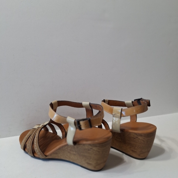 Paul Green Classic Designer Tan Phoenix Leather Quiet Luxury Wedge Shoes Size 5 - Picture 7 of 13